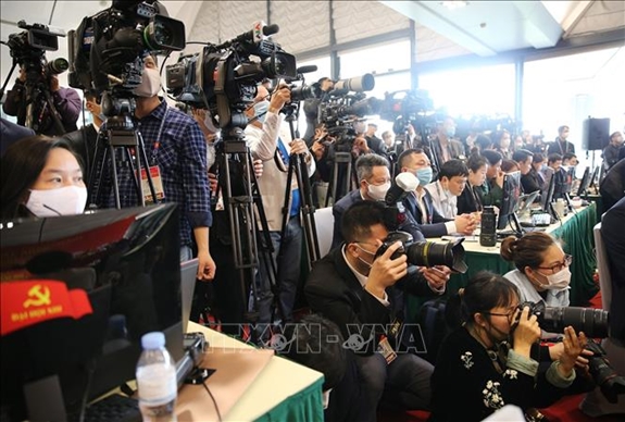 Bản tin 35 Online: Tự do phải trong khuôn khổ của pháp luật